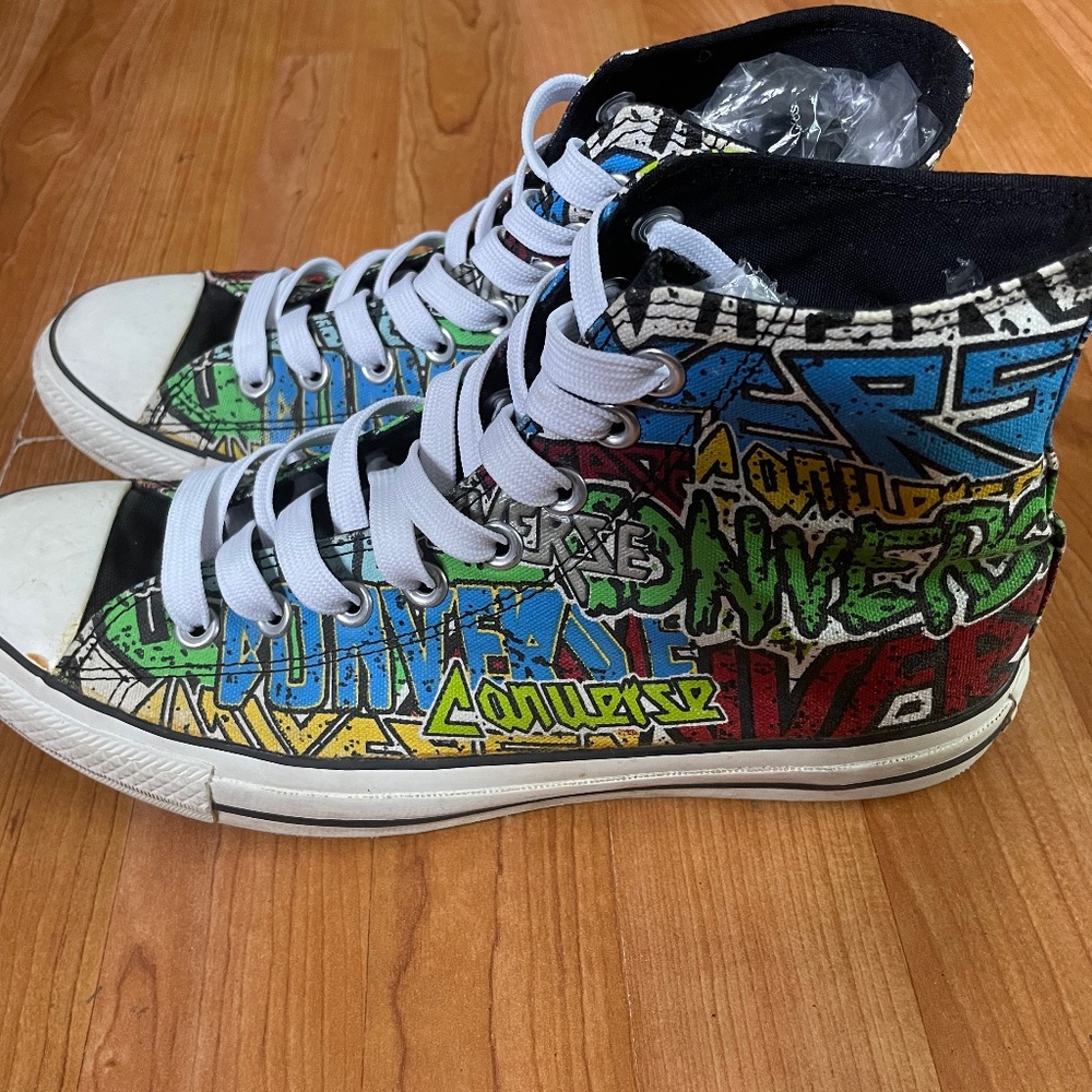 Converse Chuck Taylor Graffiti High Tops